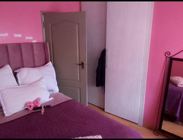 5 BEDROOM FREEHOLD FOR SALE IN CULEMBORG PARK